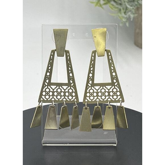 Kendra Scott Kase Gold Plated Geometric Filigree Pattern Fringe Dangle Earrings - Picture 1 of 14
